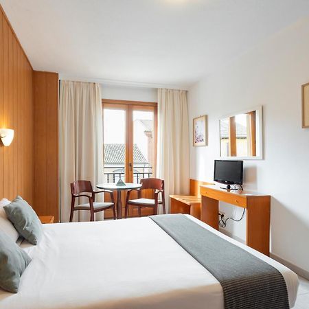 Hotel Alda Ciudad De โตโร ภายนอก รูปภาพ