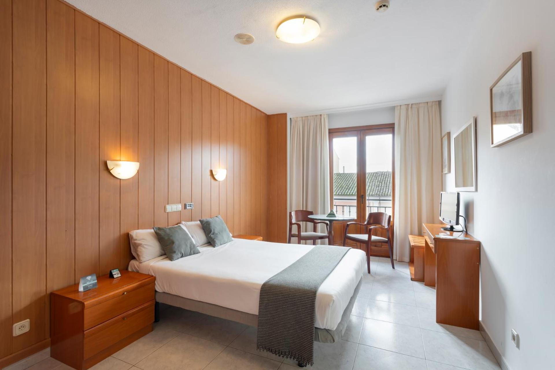 Hotel Alda Ciudad De โตโร ภายนอก รูปภาพ