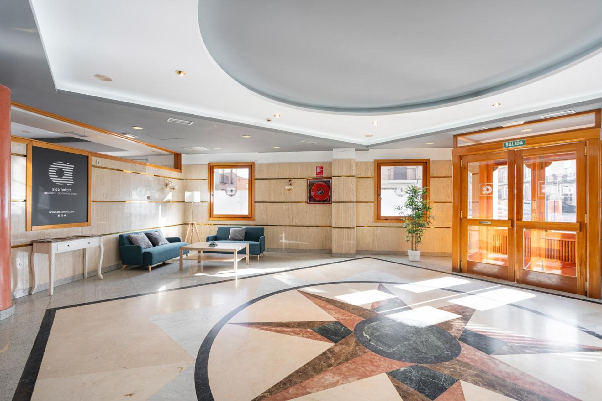 Hotel Alda Ciudad De โตโร ภายนอก รูปภาพ