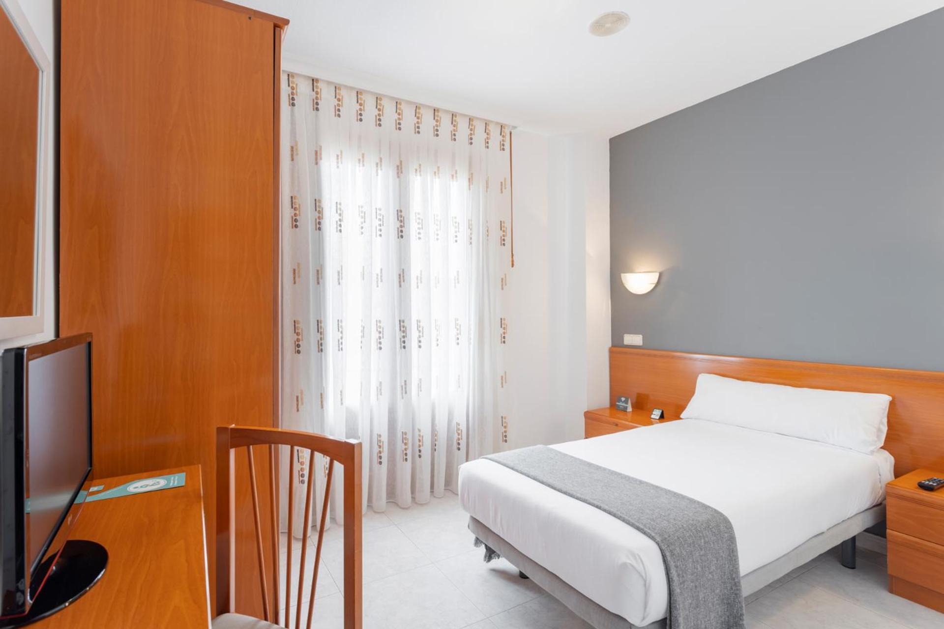 Hotel Alda Ciudad De โตโร ภายนอก รูปภาพ
